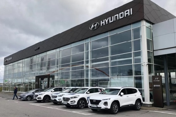 Kia и Hyundai не подтвердили уход из России Kia и Hyundai не подтвердили уход из России