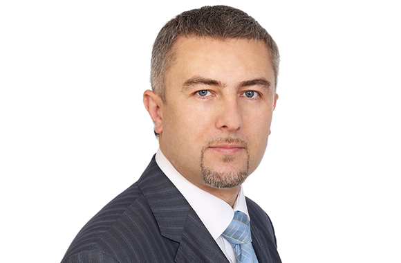 Управлять запасами: система vs. человек Управлять запасами: система vs. человек