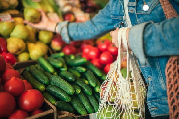 Аналитики назвали самые популярные сезонные и постные продукты у россиян