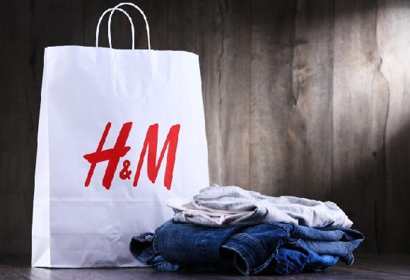 H&M устроит распродажу по случаю закрытия магазинов в России H&M устроит распродажу по случаю закрытия магазинов в России