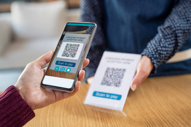 В российских ресторанах растет популярность оплат с помощью QR-кода В российских ресторанах растет популярность оплат с помощью QR-кода