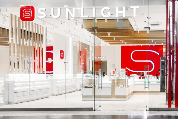 SUNLIGHT продал золотых и серебряных цепочек общей длиной 400 км SUNLIGHT продал золотых и серебряных цепочек общей длиной 400 км