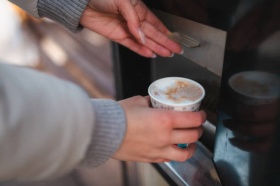 «Милфудс», владелец производителя кофе Paulig, запустила вендинговую сеть