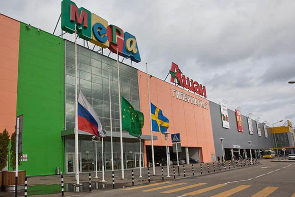 Два ТРЦ «Мега» В Подмосковье эвакуированы из-за сообщений о минировании Два ТРЦ «Мега» В Подмосковье эвакуированы из-за сообщений о минировании