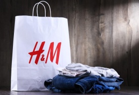 H&M устроит распродажу по случаю закрытия магазинов в России