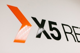 Чистая прибыль X5 за девять месяцев 2022 года выросла на 24%, до 43,11 млрд рублей