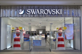 Swarovski полностью покинет российский рынок