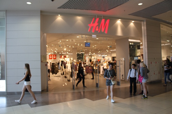 Российский логистический подрядчик H&M подал в суд на компанию